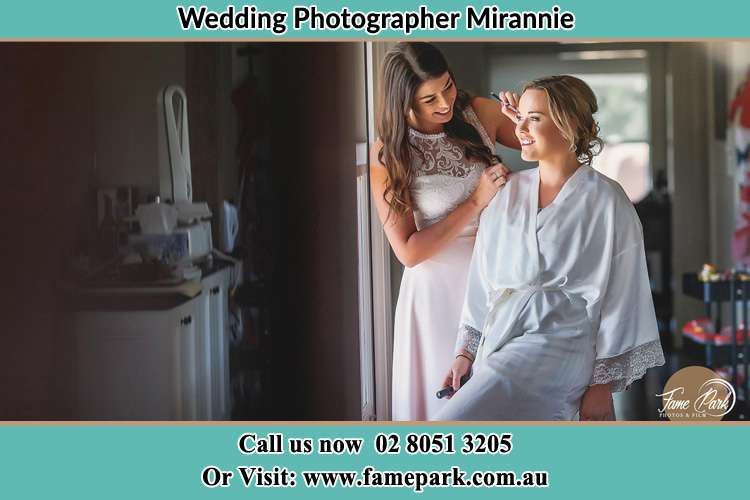 Photo of the Bride having make up Mirannie NSW 2330